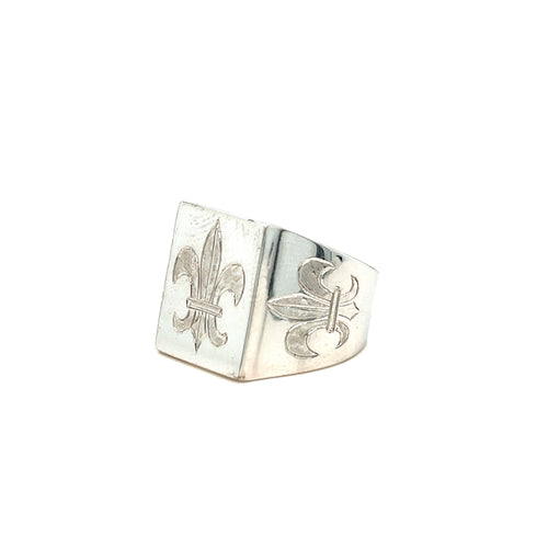Anillo Flor de Lis en plata .925
